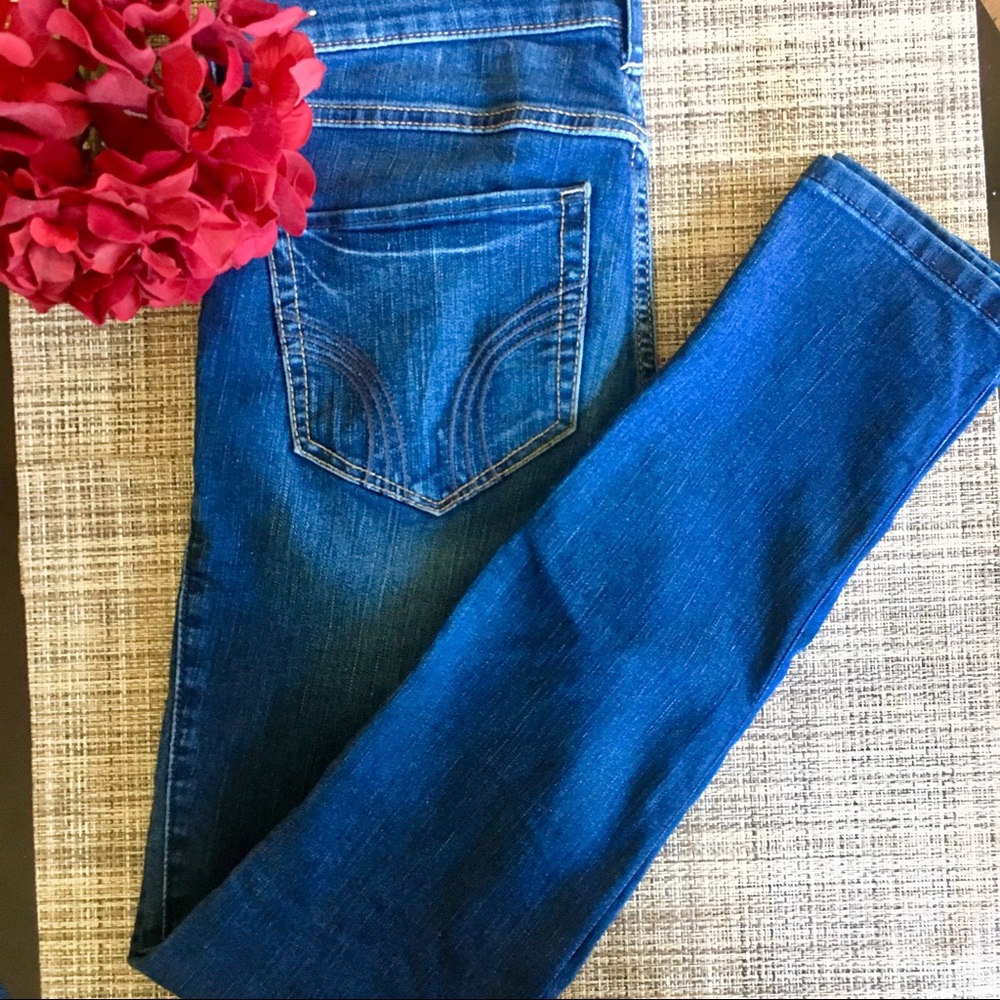 High Wasted Hollister Jeans 